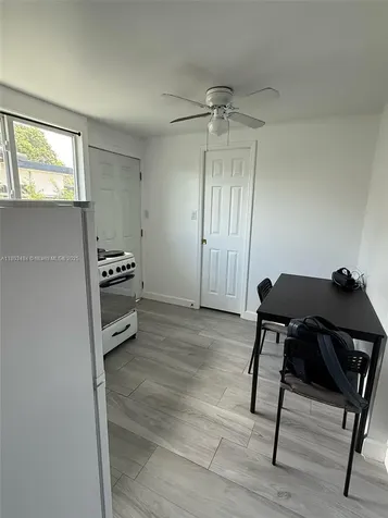 3195 W 10th Avenue Hialeah FL 33012