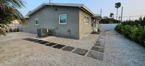 3195 W 10th Avenue Hialeah FL 33012