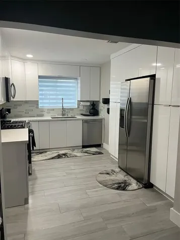 3195 W 10th Avenue Hialeah FL 33012