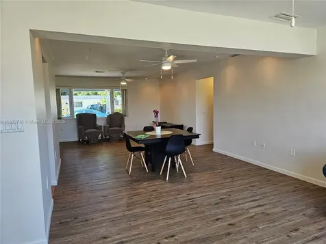 8240 NW 15th Street Pembroke Pines FL 33024