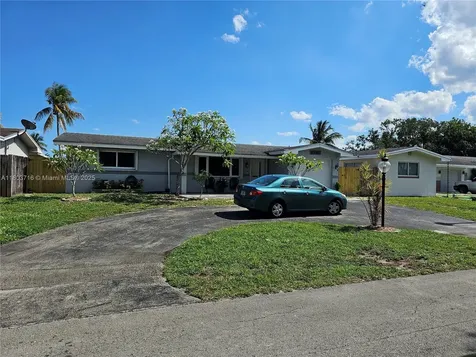 8240 NW 15th Street Pembroke Pines FL 33024
