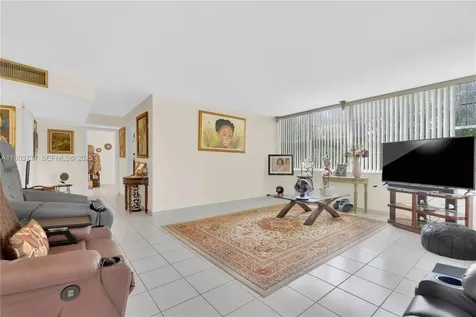 1400 Saint Charles Place Pembroke Pines FL 33026