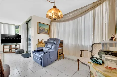 1400 Saint Charles Place Pembroke Pines FL 33026