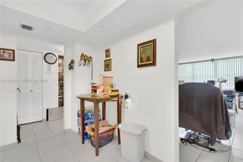 1400 Saint Charles Place Pembroke Pines FL 33026