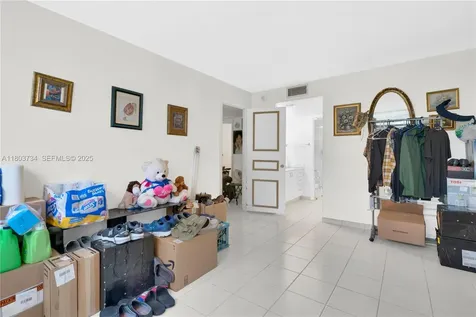 1400 Saint Charles Place Pembroke Pines FL 33026