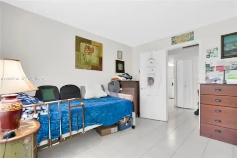 1400 Saint Charles Place Pembroke Pines FL 33026