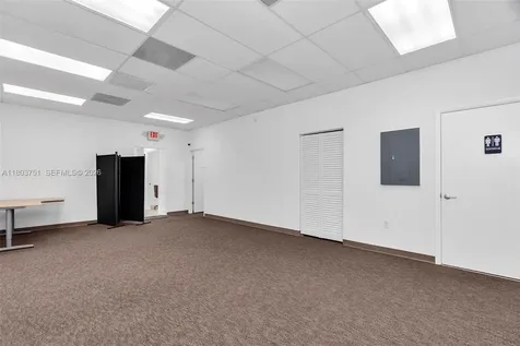 2400 NW 87th Place Doral FL 33172