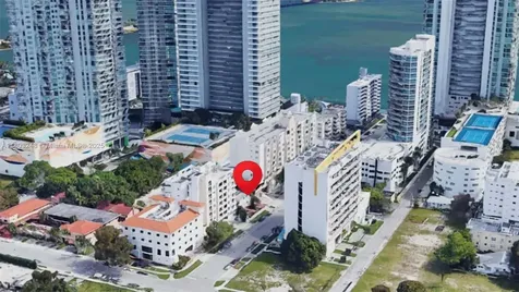 437 NE 30th Street Miami FL 33137