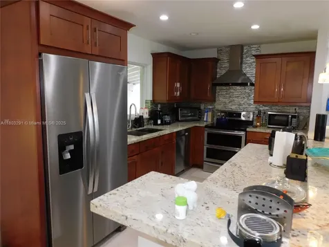 16020 SW 98th Court Miami FL 33157