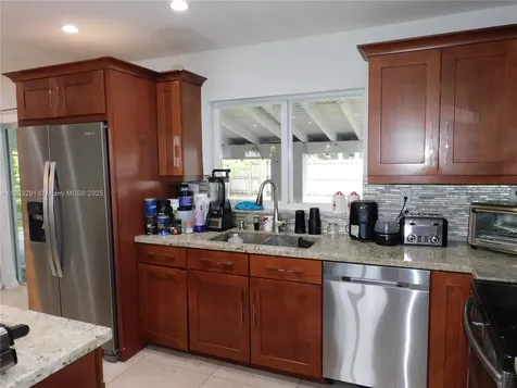 16020 SW 98th Court Miami FL 33157
