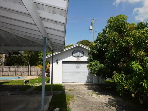 16020 SW 98th Court Miami FL 33157