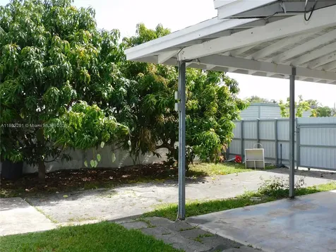 16020 SW 98th Court Miami FL 33157