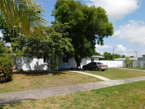 16020 SW 98th Court Miami FL 33157