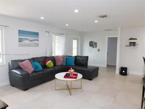 16020 SW 98th Court Miami FL 33157