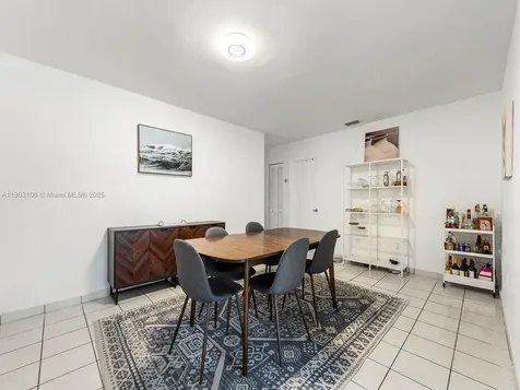 2720 SW 76th Avenue Miami FL 33155
