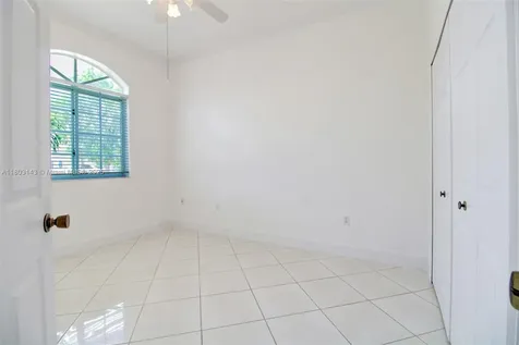 9072 NW 145th Street Miami Lakes FL 33018