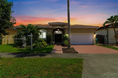 9072 NW 145th Street Miami Lakes FL 33018