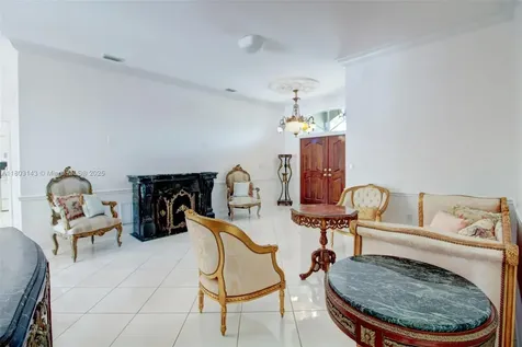 9072 NW 145th Street Miami Lakes FL 33018