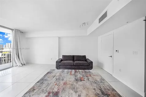 1750 N Bayshore Drive Miami FL 33132