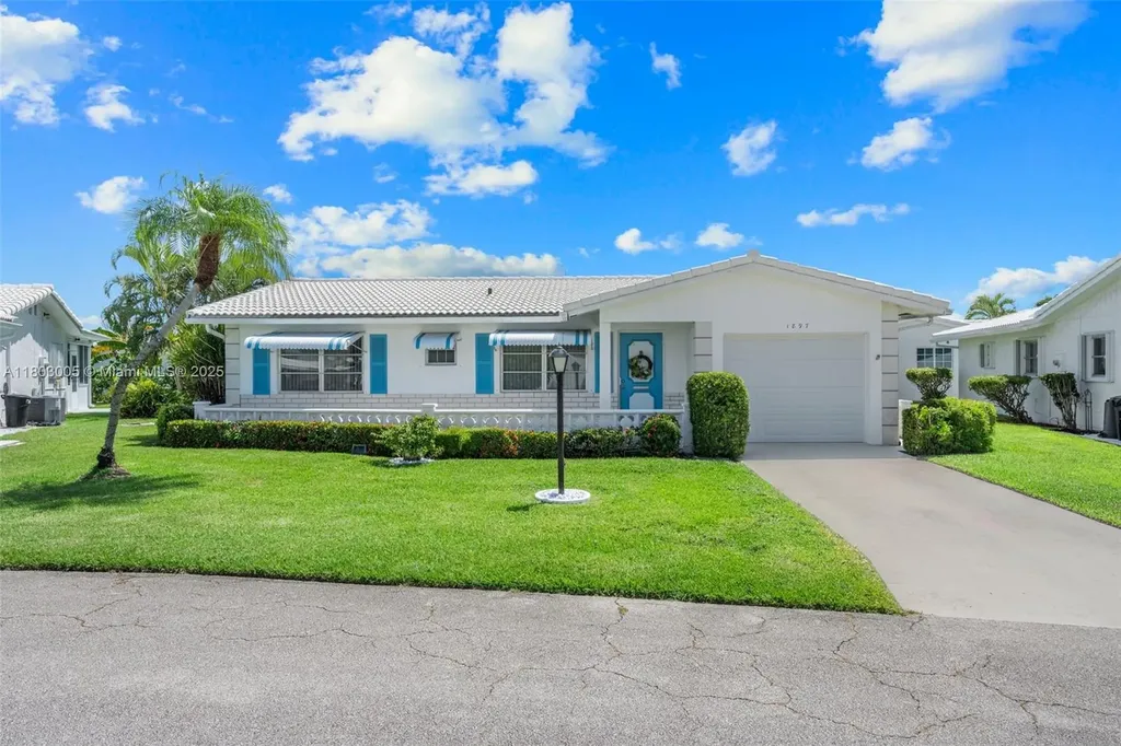 1897 SW 20th Circle Boynton Beach FL 33426