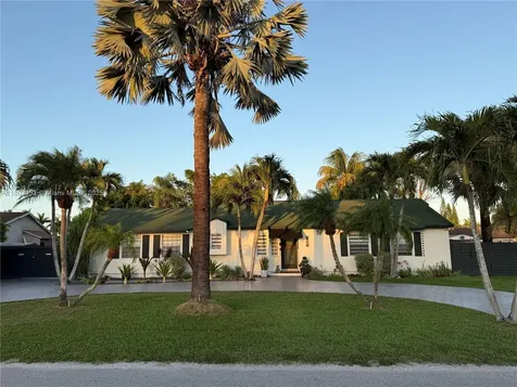 15223 SW 152nd Avenue Miami FL 33187