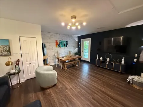 15223 SW 152nd Avenue Miami FL 33187