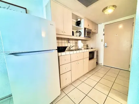 19201 Collins Avenue Sunny Isles Beach FL 33160