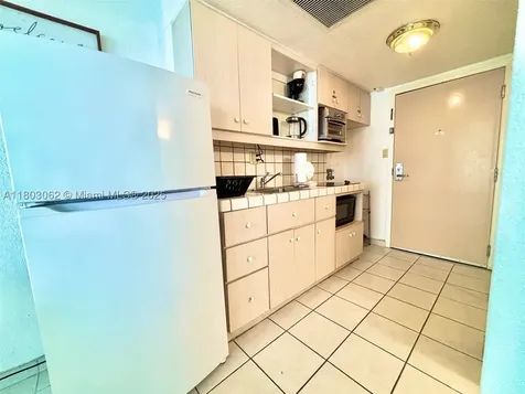 19201 Collins Avenue Sunny Isles Beach FL 33160