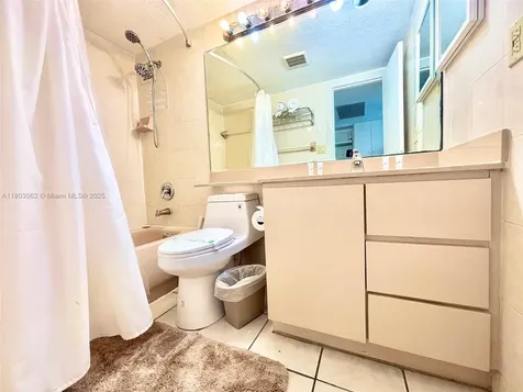 19201 Collins Avenue Sunny Isles Beach FL 33160