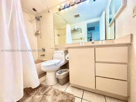 19201 Collins Avenue Sunny Isles Beach FL 33160
