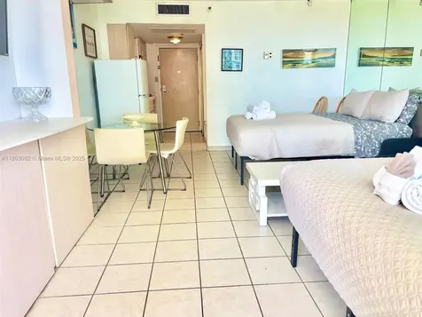 19201 Collins Avenue Sunny Isles Beach FL 33160