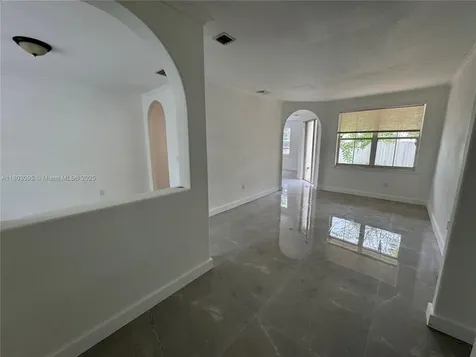16904 SW 35th Street Miramar FL 33027