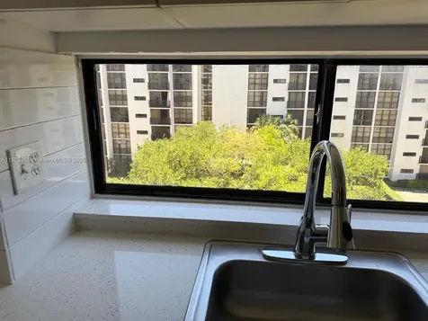 16919 N Bay Road Sunny Isles Beach FL 33160