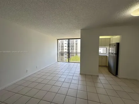 16919 N Bay Road Sunny Isles Beach FL 33160