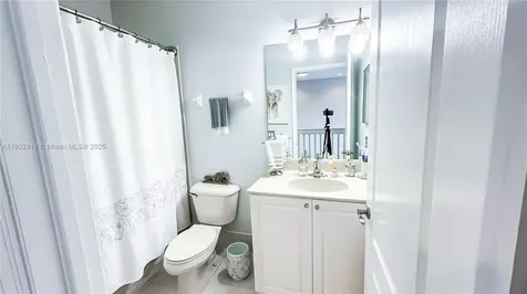 14969 SW 9th Terrace Miami FL 33194