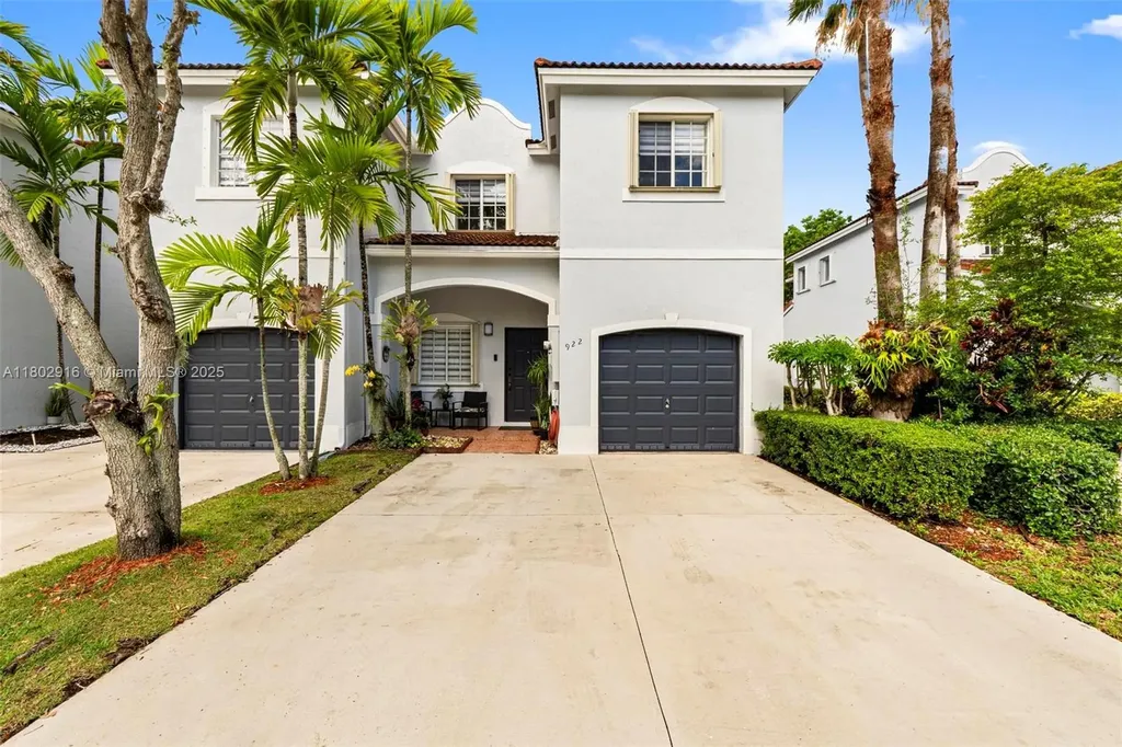 922 SW 148th Place Miami FL 33194