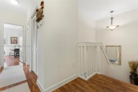 922 SW 148th Place Miami FL 33194