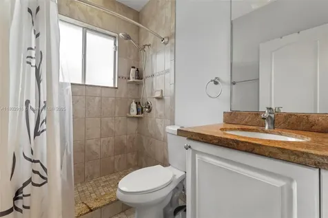 922 SW 148th Place Miami FL 33194