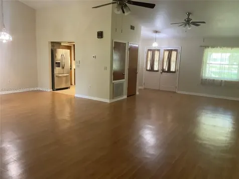 1725 Tanglewood Drive Kissimmee FL 34746