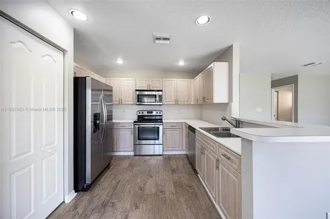 16421 SW 103rd Terrace Miami FL 33196