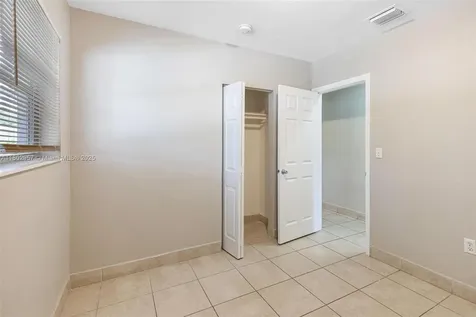 20740 NE 13th Court Miami FL 33179