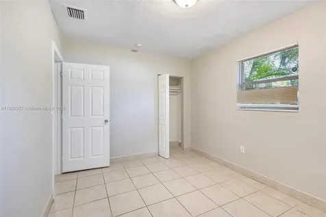 20740 NE 13th Court Miami FL 33179