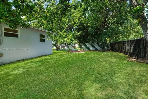 20740 NE 13th Court Miami FL 33179