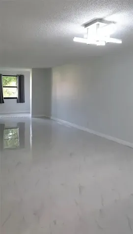 691 S Hollybrook Drive Pembroke Pines FL 33025