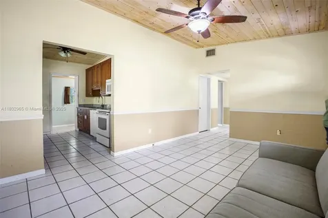 631 NE 12th Street Homestead FL 33030