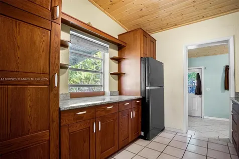 631 NE 12th Street Homestead FL 33030