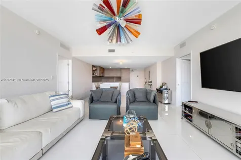 400 Sunny Isle Sunny Isles Beach FL 33160
