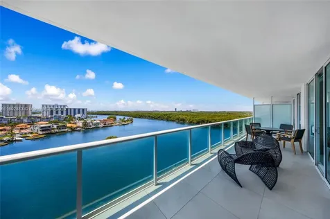400 Sunny Isle Sunny Isles Beach FL 33160