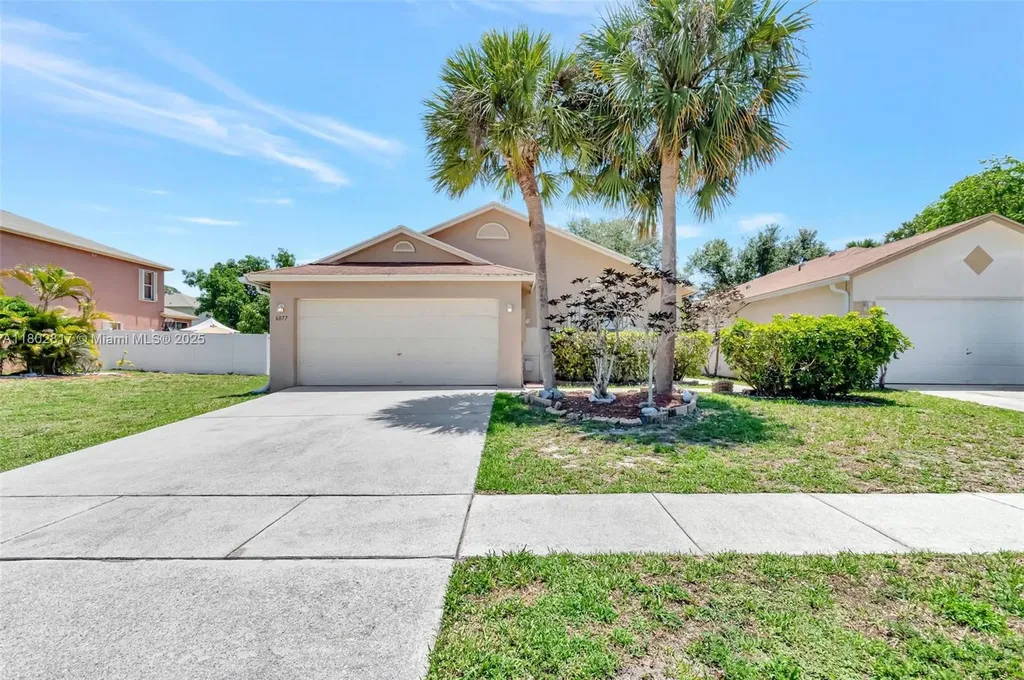 6077 Azalea Circle West Palm Beach FL 33415