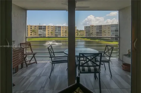 401 SE 3rd Street Dania Beach FL 33004
